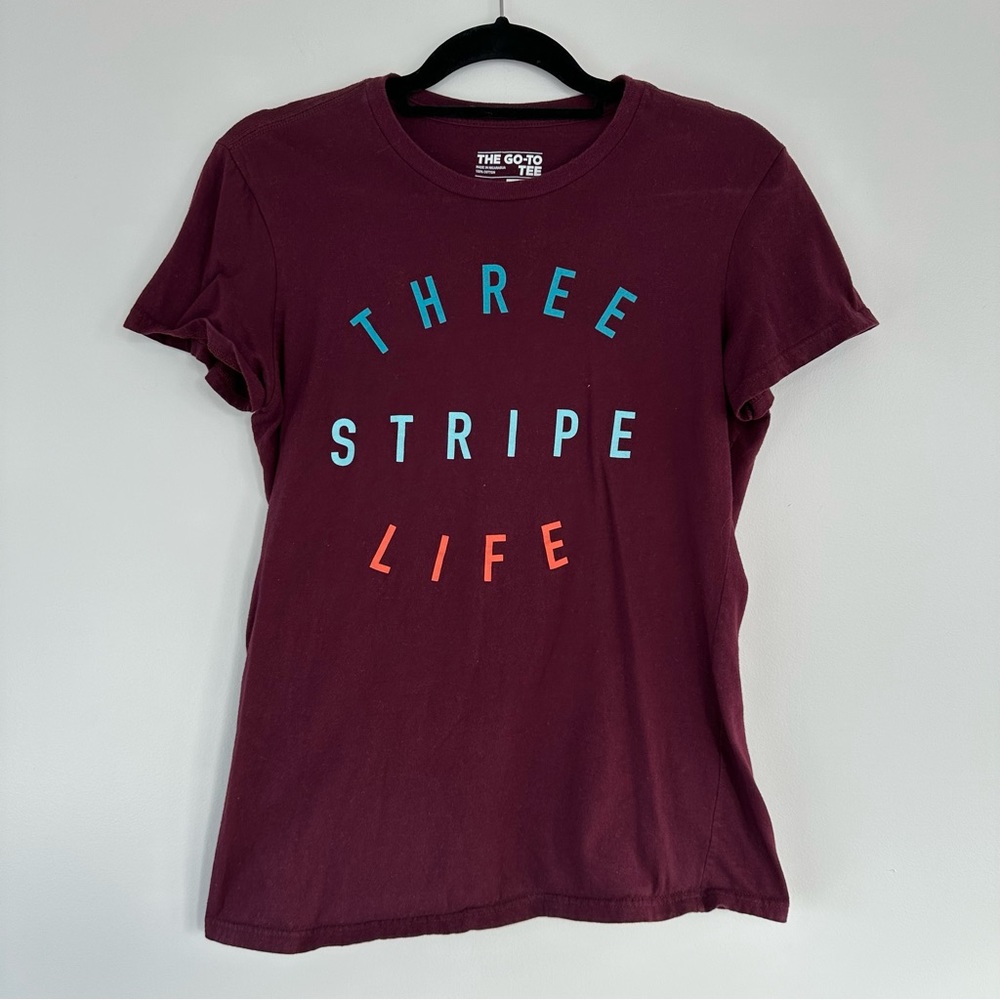 Adidas The Go-To Tee Three Stripe Life Maroon T-shirt Size Medium